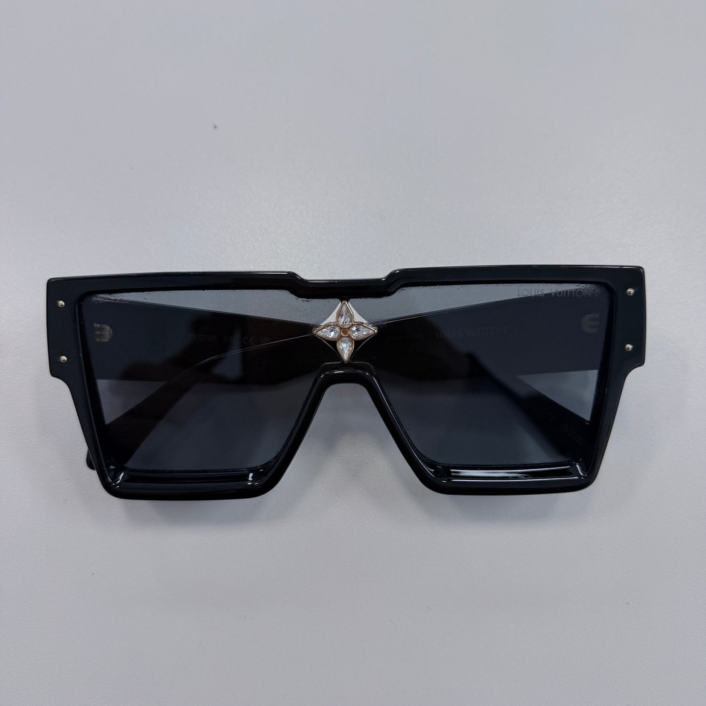 Louis Vuitton Cyclone Sunglasses