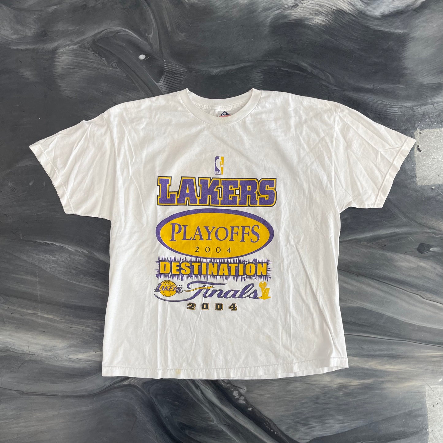 Vintage Lakers 2004 Playoff Tee White